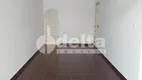 Foto 3 de Imóvel Comercial com 3 Quartos para alugar, 225m² em Cazeca, Uberlândia