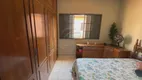 Foto 17 de Casa com 4 Quartos para alugar, 150m² em Guanabara, Londrina