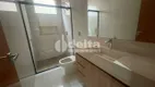 Foto 9 de Casa de Condomínio com 3 Quartos para alugar, 240m² em Laranjeiras, Uberlândia