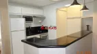 Foto 13 de Flat com 2 Quartos para alugar, 70m² em Itaim Bibi, São Paulo