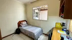 Foto 16 de Casa com 3 Quartos à venda, 180m² em Santa Mônica, Belo Horizonte
