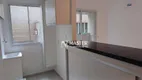Foto 4 de Apartamento com 2 Quartos à venda, 46m² em Palmital, Marília