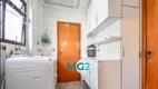 Foto 9 de Apartamento com 4 Quartos para venda ou aluguel, 178m² em Morumbi, São Paulo