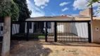 Foto 2 de Casa com 3 Quartos à venda, 194m² em Jardim dos Estados, Campo Grande