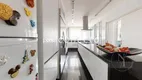 Foto 6 de Apartamento com 4 Quartos à venda, 297m² em Vila Regente Feijó, São Paulo