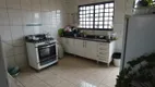 Foto 16 de Sobrado com 3 Quartos à venda, 270m² em Operaria, Londrina