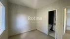 Foto 13 de Apartamento com 3 Quartos para alugar, 77m² em Laranjeiras, Uberlândia