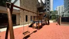 Foto 42 de Apartamento com 3 Quartos à venda, 136m² em Praia das Pitangueiras, Guarujá