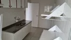 Foto 9 de Apartamento com 3 Quartos para alugar, 128m² em Jardins, São Paulo