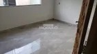 Foto 16 de Casa com 4 Quartos à venda, 210m² em Jardim Holanda, Uberlândia