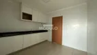 Foto 13 de Apartamento com 3 Quartos à venda, 77m² em Tubalina, Uberlândia