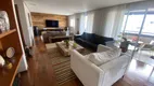 Foto 2 de Apartamento com 3 Quartos à venda, 200m² em Moema, São Paulo