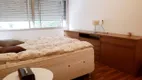 Foto 9 de Apartamento com 3 Quartos à venda, 200m² em Cerqueira César, São Paulo