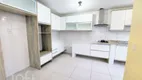 Foto 12 de Casa com 5 Quartos à venda, 195m² em Hípica, Porto Alegre