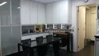 Foto 10 de Apartamento com 4 Quartos à venda, 260m² em Higienópolis, São Paulo