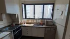 Foto 8 de Apartamento com 4 Quartos à venda, 260m² em Campo Belo, São Paulo
