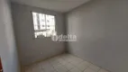 Foto 4 de Apartamento com 2 Quartos à venda, 50m² em Mansorur, Uberlândia