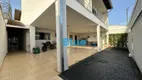 Foto 2 de Casa com 4 Quartos à venda, 300m² em Cidade Jardim, Uberlândia