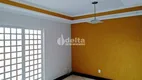 Foto 2 de Casa com 3 Quartos à venda, 200m² em Jardim America II, Uberlândia