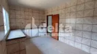 Foto 17 de Casa com 4 Quartos à venda, 240m² em Santa Mônica, Uberlândia