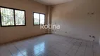 Foto 11 de Sala Comercial para alugar, 600m² em Santa Mônica, Uberlândia