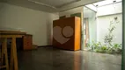 Foto 13 de Sobrado com 4 Quartos à venda, 200m² em Moema, São Paulo