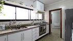 Foto 7 de Apartamento com 4 Quartos para alugar, 210m² em Campo Belo, São Paulo