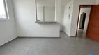 Foto 3 de Apartamento com 2 Quartos à venda, 52m² em Mantiqueira, Belo Horizonte