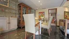 Foto 13 de Casa com 5 Quartos à venda, 359m² em Boa Vista, Porto Alegre