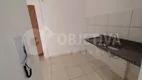 Foto 5 de Apartamento com 2 Quartos à venda, 50m² em Jardim Célia, Uberlândia