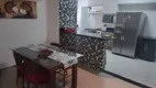 Foto 3 de Apartamento com 3 Quartos à venda, 131m² em Praia das Pitangueiras, Guarujá