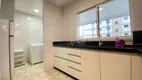 Foto 8 de Apartamento com 3 Quartos à venda, 110m² em Meia Praia, Itapema