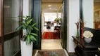 Foto 2 de Apartamento com 3 Quartos à venda, 197m² em Auxiliadora, Porto Alegre