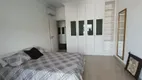 Foto 22 de Apartamento com 4 Quartos à venda, 200m² em Pitangueiras, Guarujá
