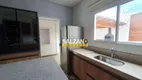 Foto 4 de Casa de Condomínio com 3 Quartos à venda, 190m² em Parque Santo Antônio, Taubaté