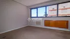 Foto 4 de Sala Comercial para alugar, 38m² em Três Figueiras, Porto Alegre