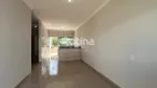 Foto 5 de Casa com 3 Quartos à venda, 70m² em São Jorge, Uberlândia