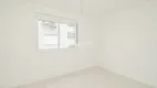 Foto 16 de Apartamento com 2 Quartos para alugar, 74m² em Passo da Areia, Porto Alegre