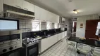 Foto 9 de Apartamento com 4 Quartos à venda, 230m² em Candelária, Natal