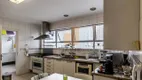 Foto 6 de Apartamento com 4 Quartos à venda, 242m² em Higienópolis, São Paulo