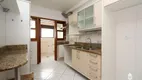 Foto 8 de Apartamento com 3 Quartos à venda, 99m² em Moinhos de Vento, Porto Alegre