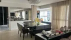 Foto 11 de Apartamento com 3 Quartos para alugar, 210m² em Vila Olímpia, São Paulo