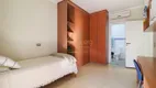 Foto 42 de Casa de Condomínio com 5 Quartos à venda, 570m² em Morada dos Passaros, Taboão da Serra
