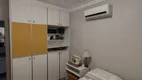 Foto 20 de Apartamento com 3 Quartos à venda, 165m² em Cambuí, Campinas
