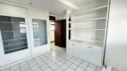 Foto 10 de Apartamento com 4 Quartos à venda, 200m² em Lagoa Nova, Natal