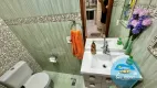 Foto 5 de Casa de Condomínio com 4 Quartos à venda, 201m² em Vila Capri, Araruama