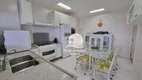 Foto 30 de Apartamento com 4 Quartos à venda, 200m² em Pitangueiras, Guarujá