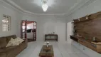 Foto 5 de Casa com 4 Quartos para alugar, 240m² em Presidente Roosevelt, Uberlândia