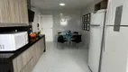 Foto 15 de Apartamento com 3 Quartos à venda, 217m² em Candelária, Natal