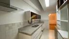 Foto 15 de Casa de Condomínio com 4 Quartos à venda, 380m² em Taquaral, Campinas